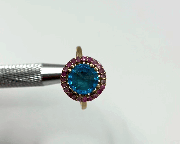 Anillo de compromiso topacio